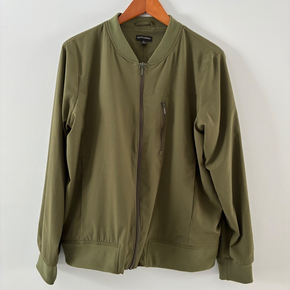 Banana Republic Mens XL Motion Tech Bomber Jacket Olive Green Full Zip Stretch